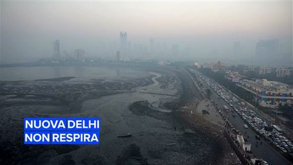 India, stato d'emergenza per la capitale: non si respira