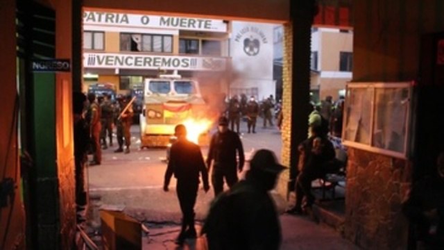 La sublevación de la Policía desata la peor crisis en la era de Evo Morales