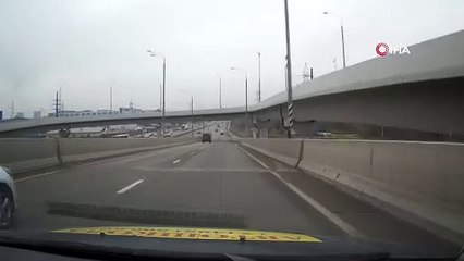 Köprüden otoyola düşen motosiklet sürücüsü öldü