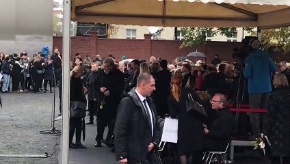 İBB Başkanı İmamoğlu ile Almanya Şansölyesi Merkel arasında kısa süreli sohbet