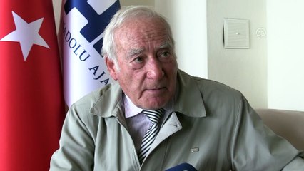 Atatürk sevgisini 81 yıldır sakladığı gazetede yaşatıyor - ÇANAKKALE