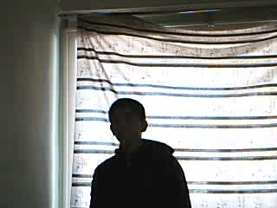 apprendre la tecktonik 12 ans