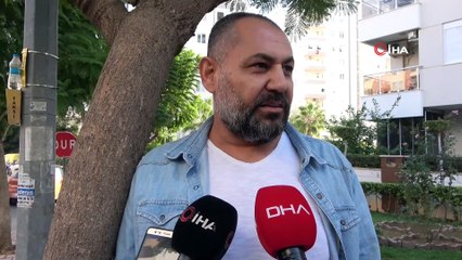 4 kişilik aile ölü bulunmuştu... Tedirgin olan bina sakinleri evlerine dönmeye başladı