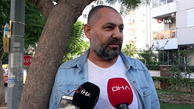 4 kişilik aile ölü bulunmuştu... Tedirgin olan bina sakinleri evlerine dönmeye başladı