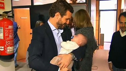 Casado se reúne con la dirección del PP de Cataluña