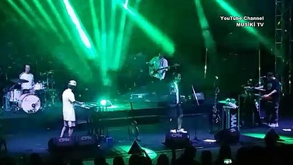 YÜZYÜZEYKEN KONUŞURUZ - Dinle Beni Bi (Konser/Canlı) @Antalya Açık Hava Tiyatrosu - HD