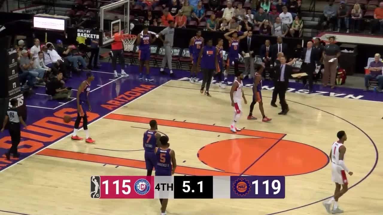 Terry Larrier Posts 28 points & 11 rebounds vs....