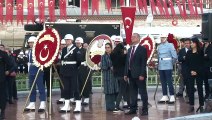 Mustafa Kemal Atatürk, vefatının 81'inci yıl dönümünde Taksim'de anıldı