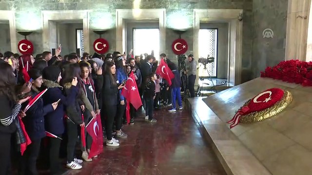 Atatürk'ün ebediyete intikalinin 81'inci yılı - Anıtkabir'i ziyaret eden vatandaşlar (5) - ANKARA
