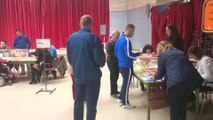 Abren los colegios electorales en Extremadura