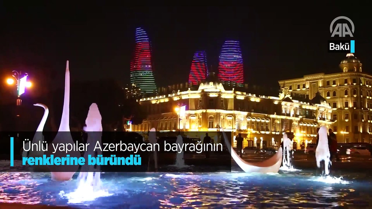 Bakü'nün ünlü yapıları Azerbaycan bayrağının renklerine büründü
