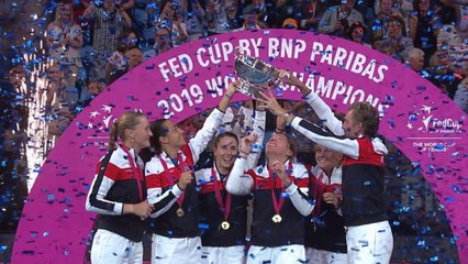 La paire Garcia-Mladenovic offre le titre à la France