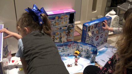 Nossa Linda! Árvore  de Natal  com lindos Presentes de Natal