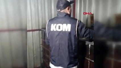 İzmir'de 3 bin litre kaçak akaryakıt ele geçirildi