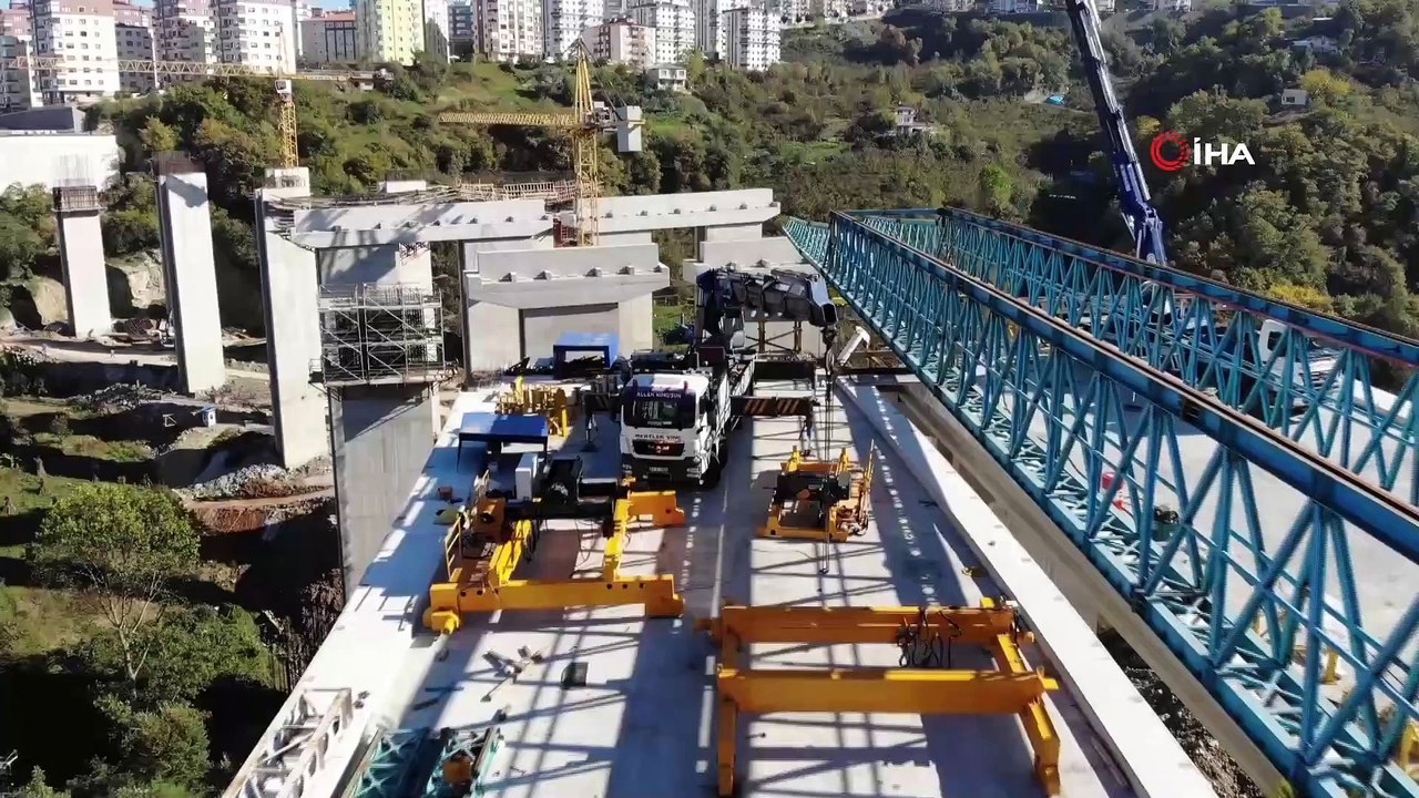 Türkiye'nin Maliyeti En Yüksek Şehir İçi Yolu Kanuni Bulvarı'nda Çalışmalar Sürüyor