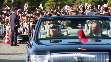 Japan feiert seinen neuen Kaiser