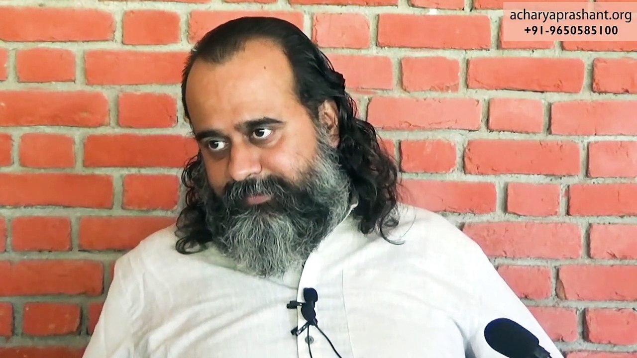 Beneath your simple looking life, is there real freedom? || Acharya Prashant,on J.Krishnamurti(2018)