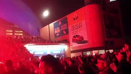 OM-Lyon : le cortège est arrivé devant le Vélodrome