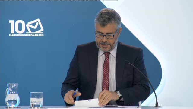 Cae la participación en el 10-N a las 18:30 casi cuatro puntos