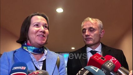 Ora News - Ambasadorja e Francës: Reformat të vazhdojnë, dera e BE është e hapur