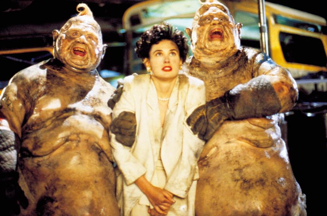 Nothing But Trouble Movie (1991) Chevy Chase, Dan Akroyd, John Candy