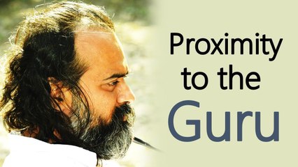 Acharya Prashant: Is physical proximity to the Guru necessary?