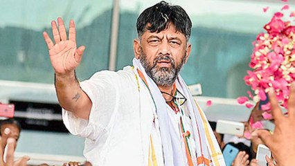 BJP leaders Ashok Pijari and Raju Kage met D. K. Shivakumar | Oneindia Kannada