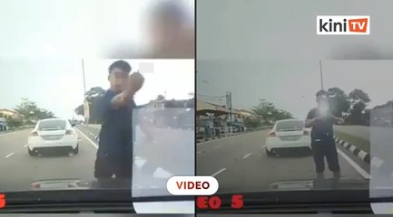 Polis tahan pemandu tunjuk  'jari tengah'