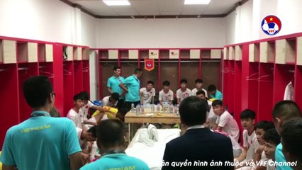U19 Việt Nam ăn mừng tưng bừng trong phòng thay đồ sau khi giành vé dự VCK Châu Á 2020 | VFF Channel