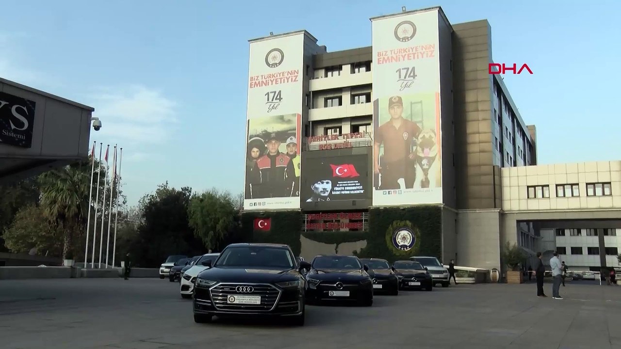 İstanbul'da lüks otomobil tacirlerine operasyon