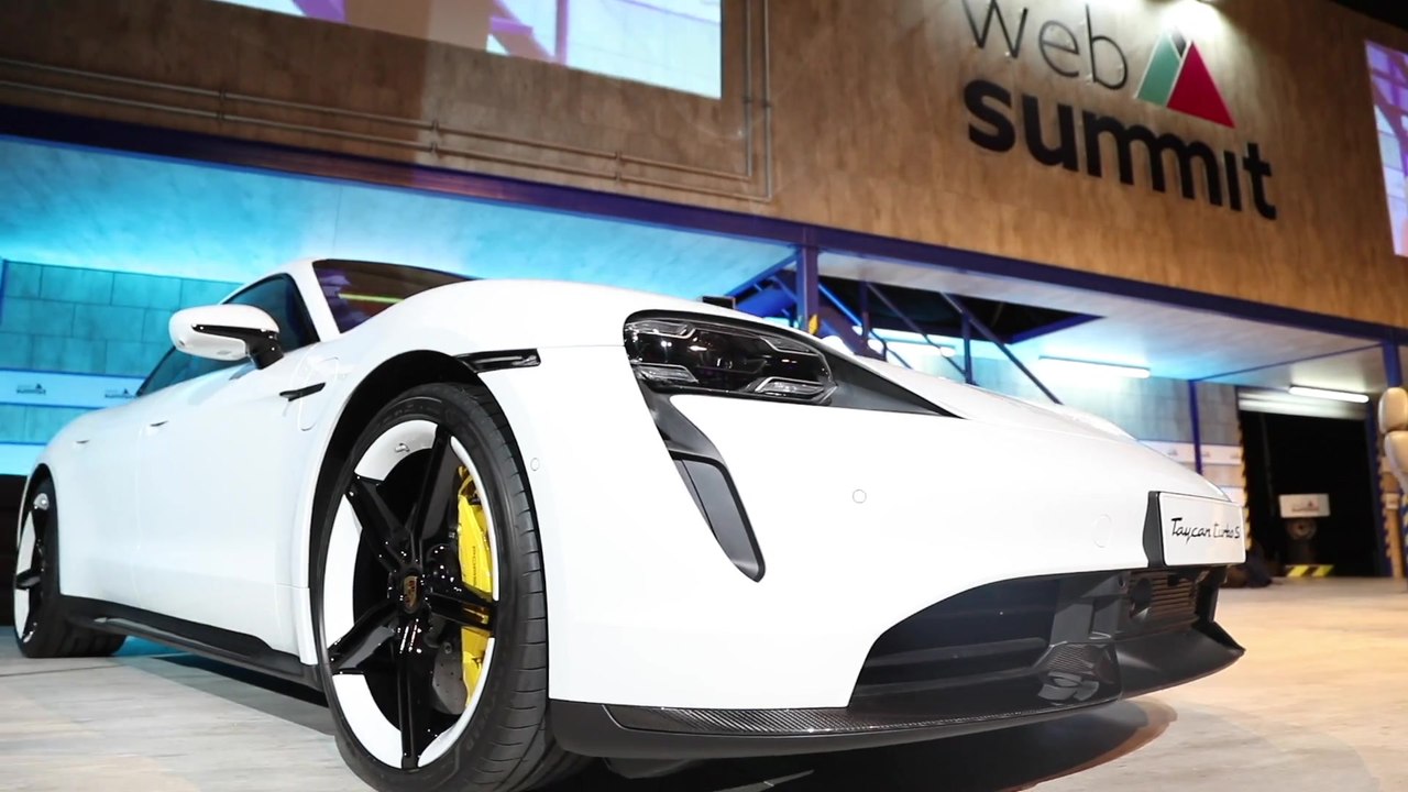 Porsche auf dem Web Summit in Lissabon