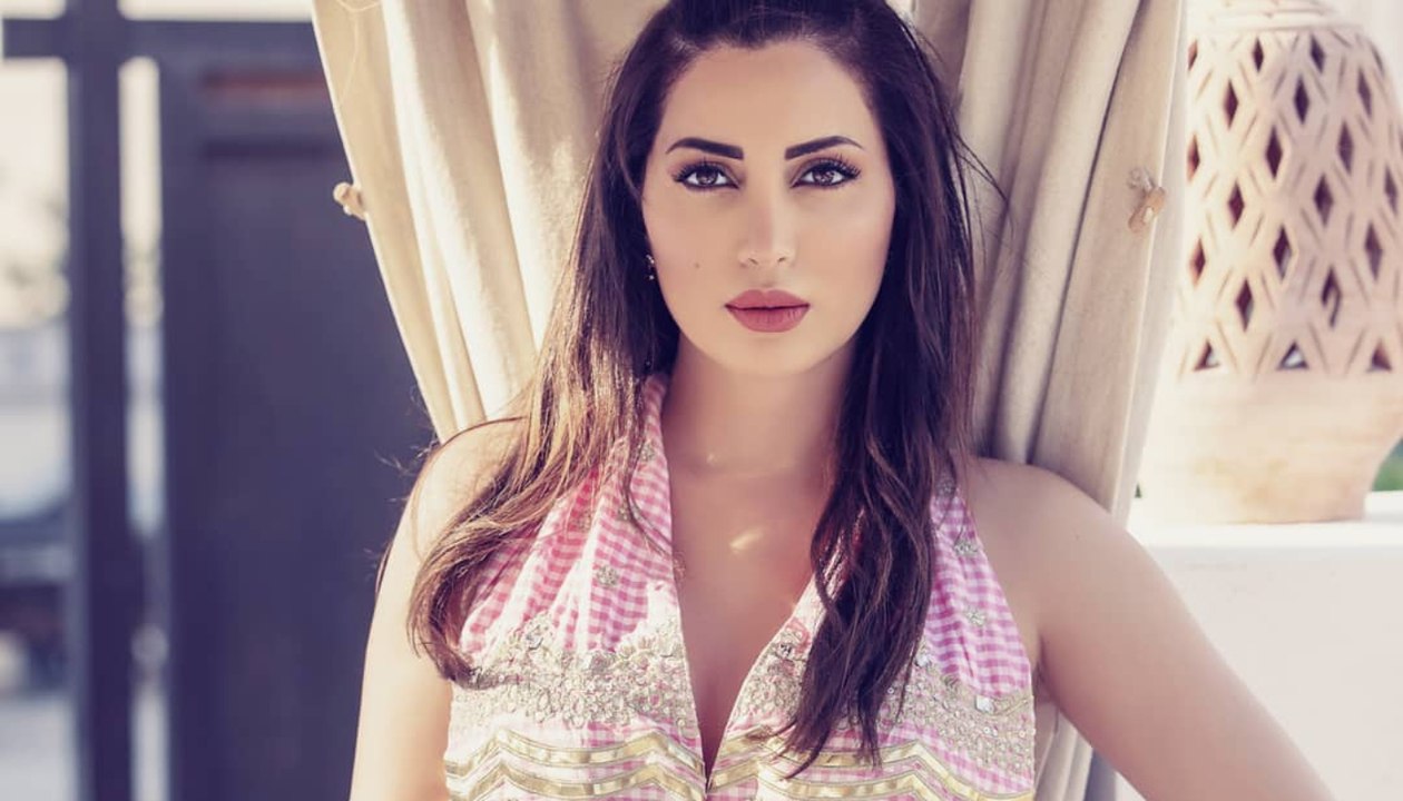 اعترافات مثيرة لنسرين طافش منها سر جمالها والأمر الذي لا يفارقها أبداً