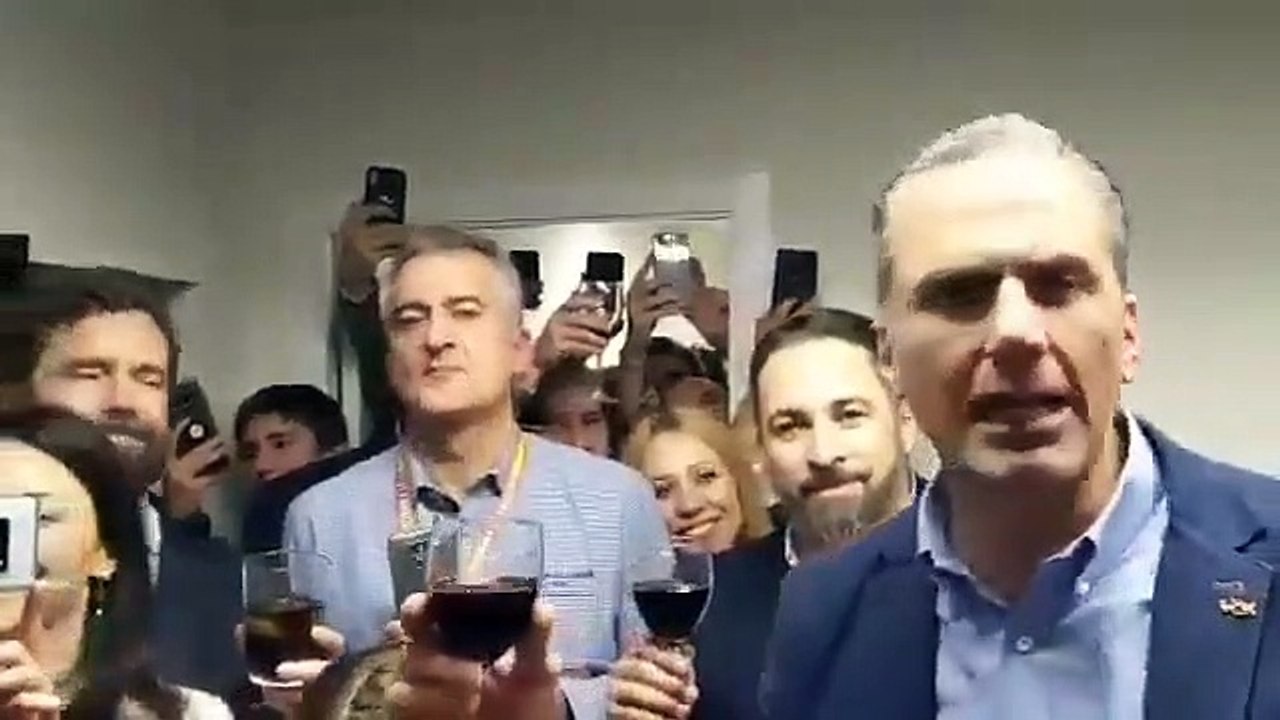 El brindis de Vox