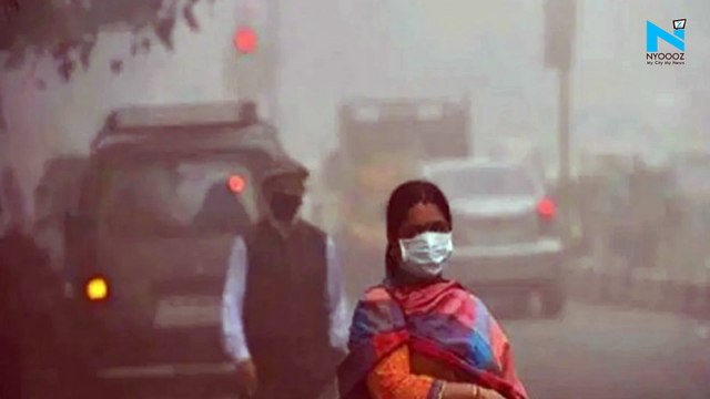 Delhi's Air Quality Index remains in 'Very Poor' category on Monday