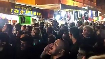 Salvini insultato. Lui risponde- Baci e sorrisia chi ci vuole male (10.11.19)