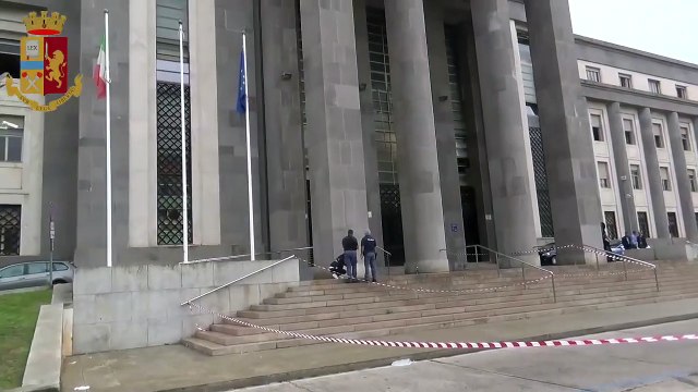 Cagliari - Allarme bomba in tribunale, trovate tracce di esplosivo (09.11.19)