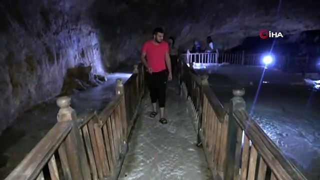 Yer altındaki gizli Pamukkale: Kaklık Mağarası