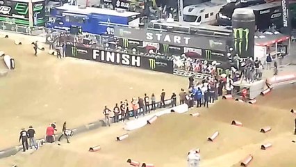 U-Arena, Nanterre, 10/11/2019, 1er tour de la dernière manche SX1