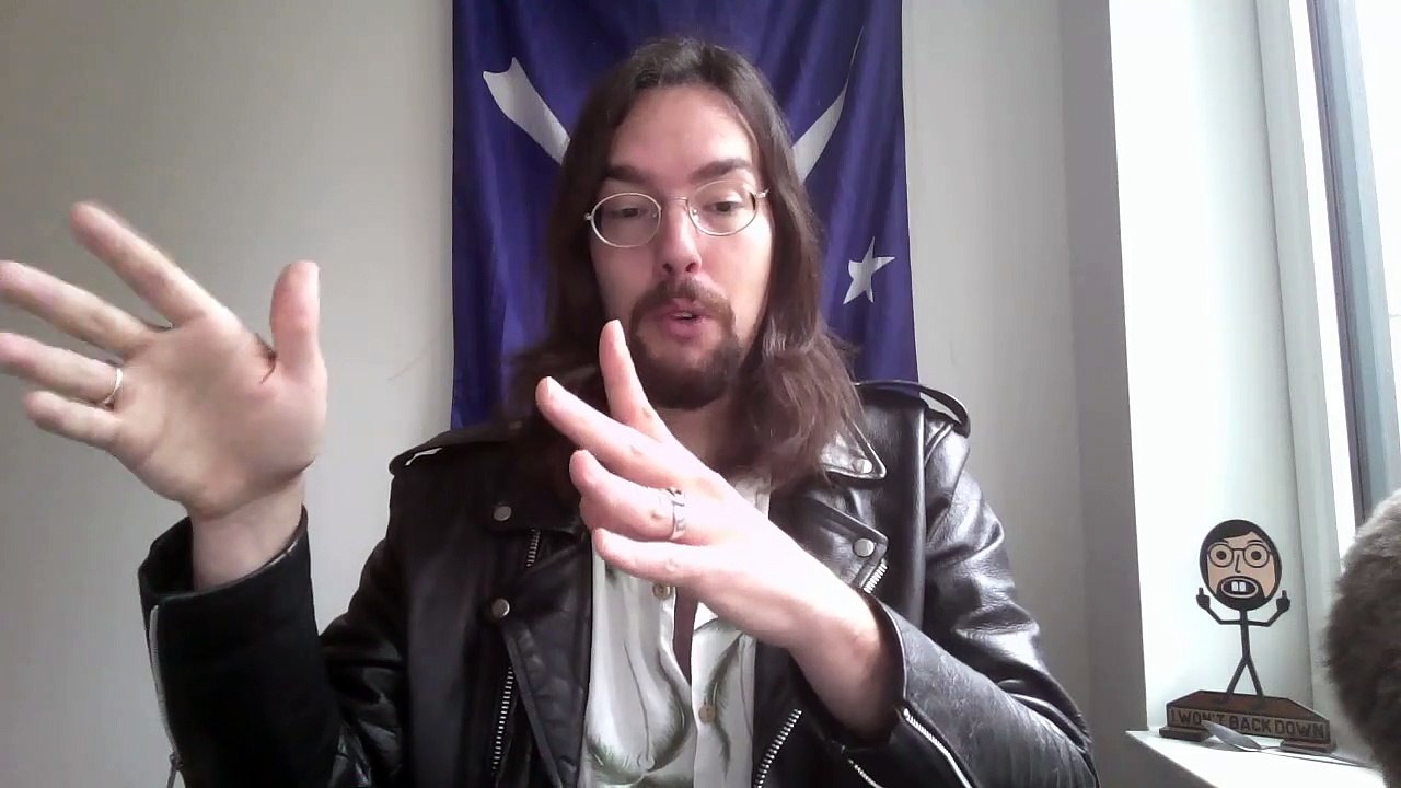 Salon Pretends Elizabeth Warren is an Actual "Progressive"