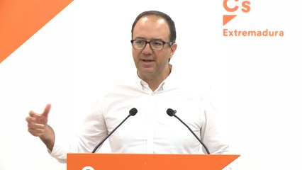 Cs Extremadura: Rivera ha dado "lección de coherencia y de integridad"