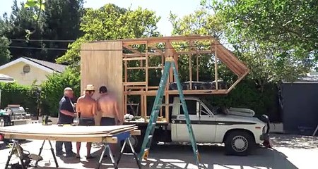 Van Tours: Ryder England's 1982 Toyota Chinook