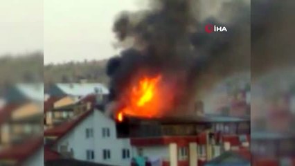 Başkent'te korkutan çatı yangını