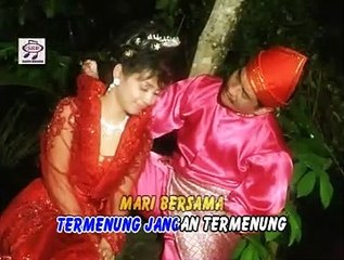 Kiki Anggun feat U'us - Seroja [Official Music Video]