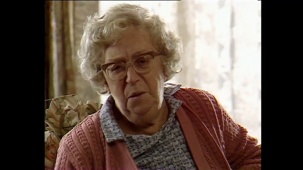 Alan Talking Heads. S01 E06. A Cream Cracker Under the Settee