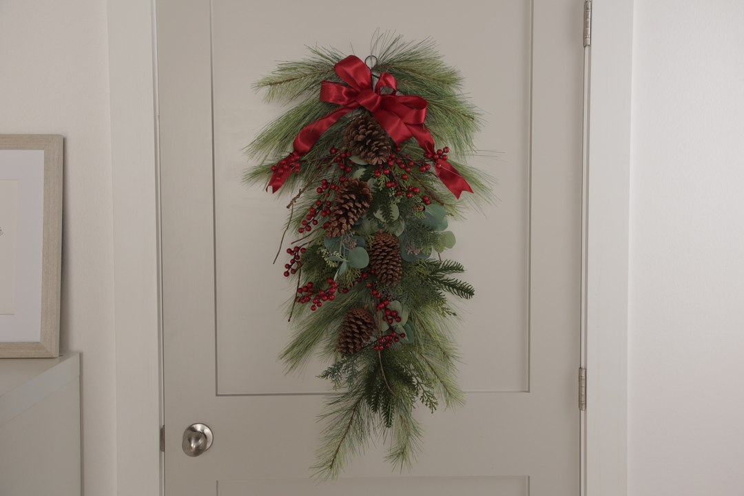 Swag Wreath