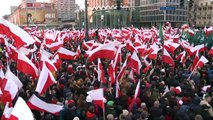 Tens of thousands join far-right Independence Day march in Poland