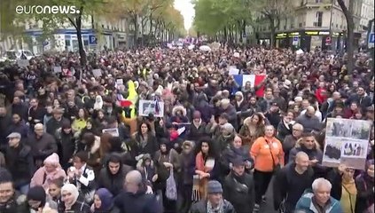 نجمة صفراء حملها متظاهرون ضد الإسلاموفوبيا في فرنسا تثير الجدل بين اليهود