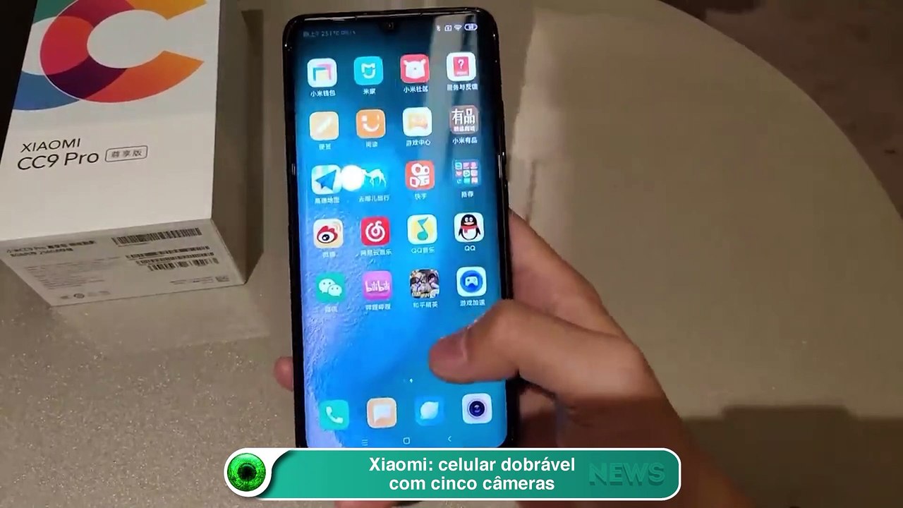 Xiaomi - celular dobrável com cinco câmeras