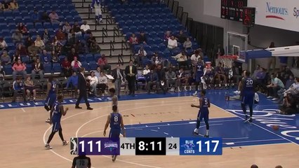 Video herunterladen: Kobi Simmons (18 points) Highlights vs. Delaware Blue Coats