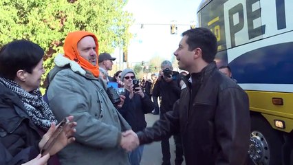 Portrait de Pete Buttigieg, jeune candidat gay à la présidentielle américaine de 2020